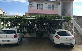 Apartments Nives